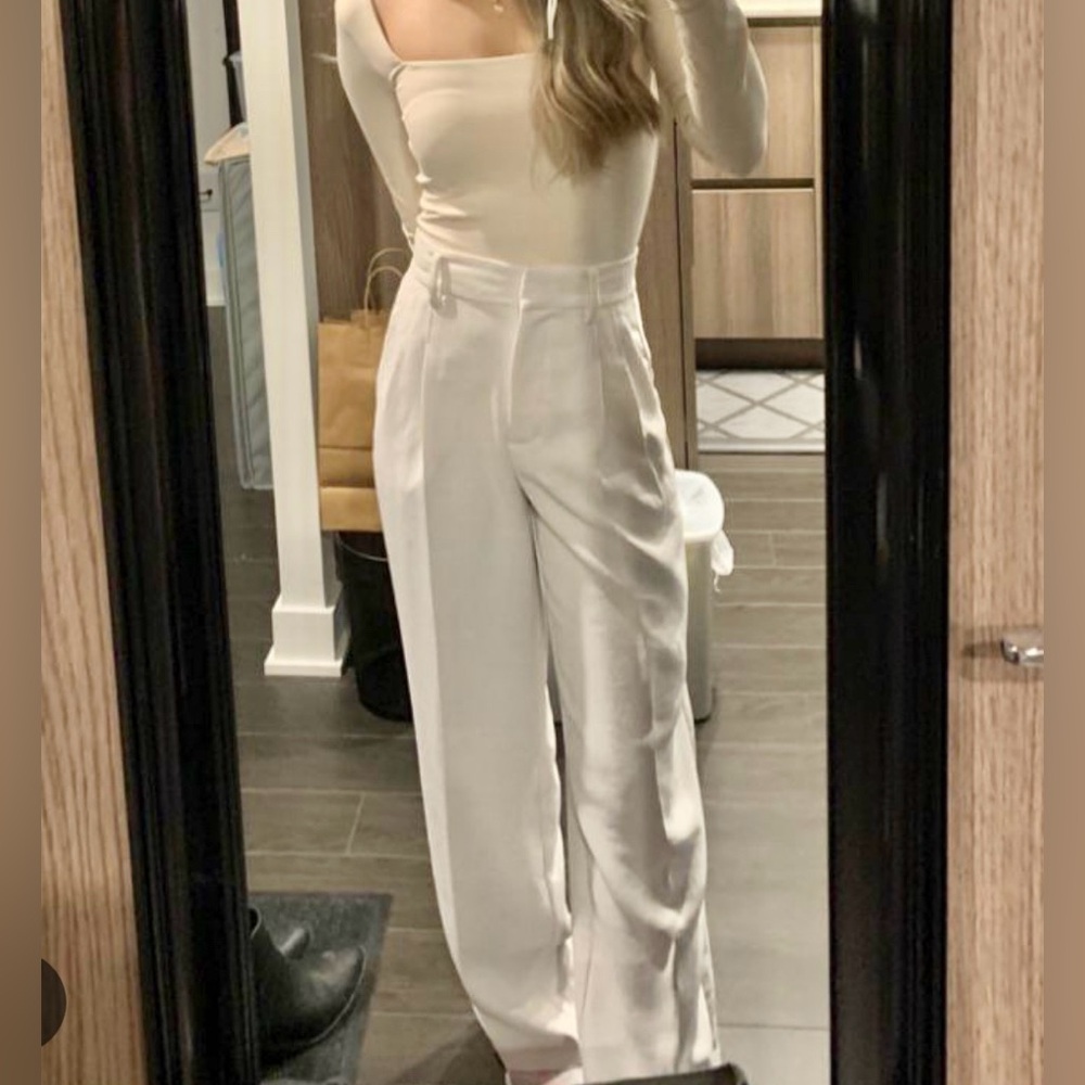 Aritzia effortless pants